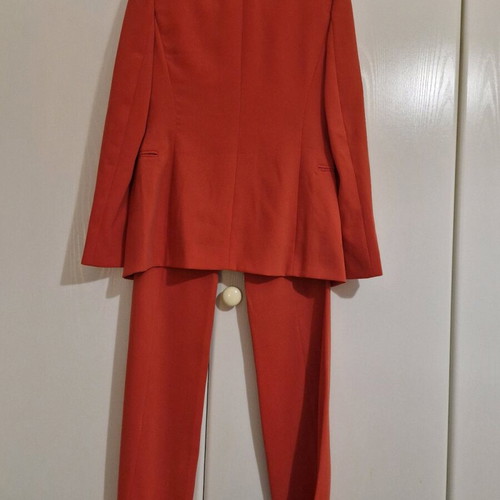 Gianfranco Ferre women's suit red new, size Small
