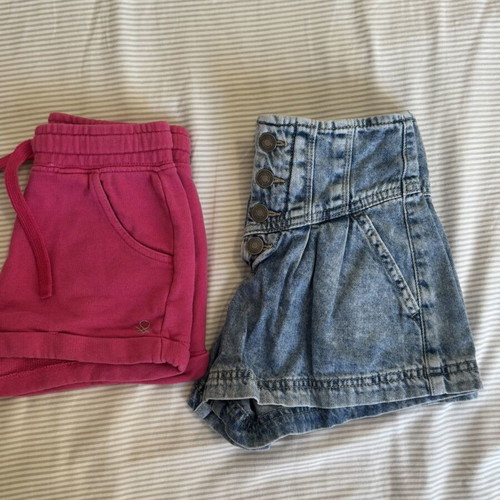Benetton shorts like new, size 122 cm, blue and pink