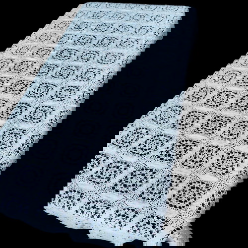 Покривка плетена на една кука използвана, ръчно изработена, правоъгълна 185x125 см