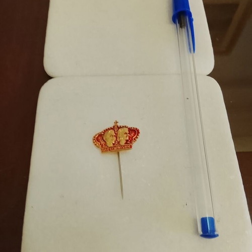 Commemorative lapel pin used, Royal Wedding Constantine II and Anne-Marie Athens 1964