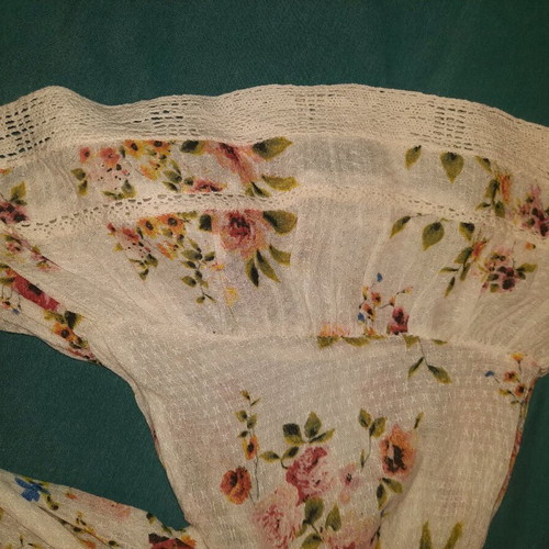 Floral blouse Bershka like new, multicolor, size XS