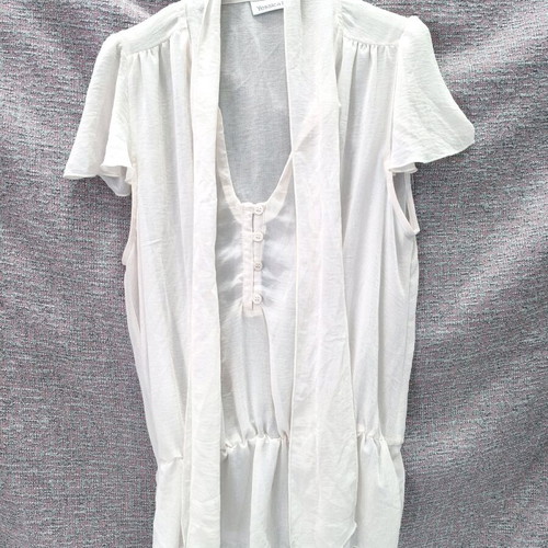 Thin summer blouse with bow like new, size L, ecru color