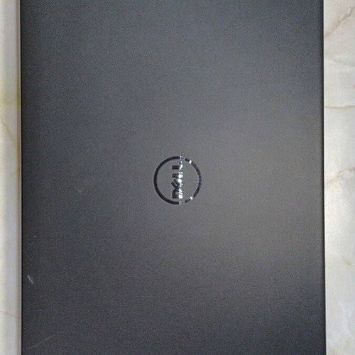 Laptop Dell Inspiron 15 like new with Intel Core i3 and 8GB RAM