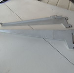 Element System metal shelf brackets, various sizes, white