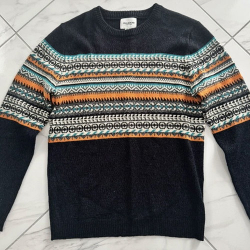 Pull & Bear men's knitted sweater XS used, multicolor