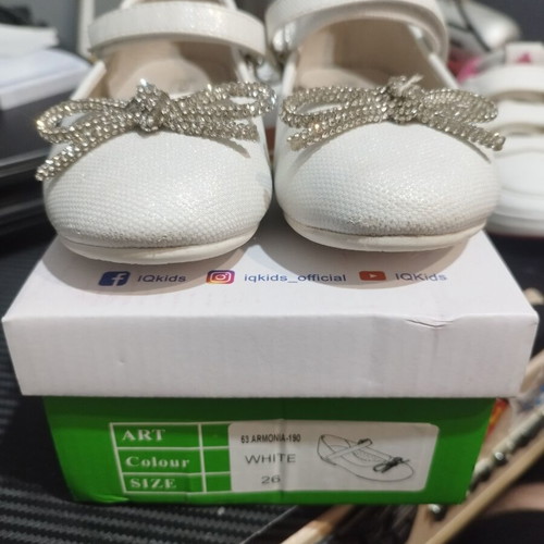 Iqkids ballerina shoes size 26 like new, white