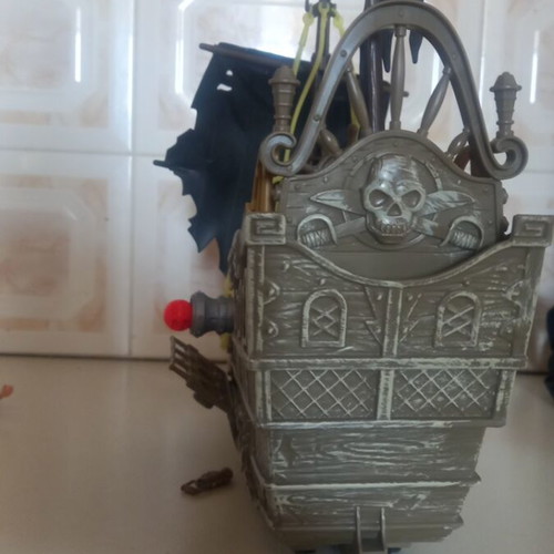 Chap Mai Pirate Ship with Two Pirate Figures used