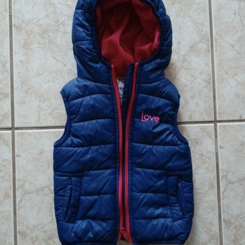 Sleeveless vest with hood blue xyykids 18-24 months like new