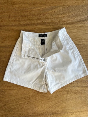 Moda International women's shorts used, white cotton, size XS