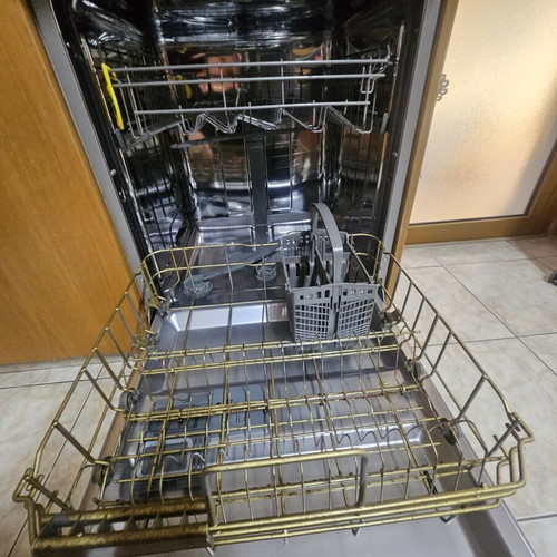 Winia WDW-MQ1214S freestanding dishwasher, 12 place settings, stainless steel
