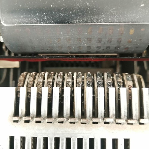 Olivetti calculator used, functional