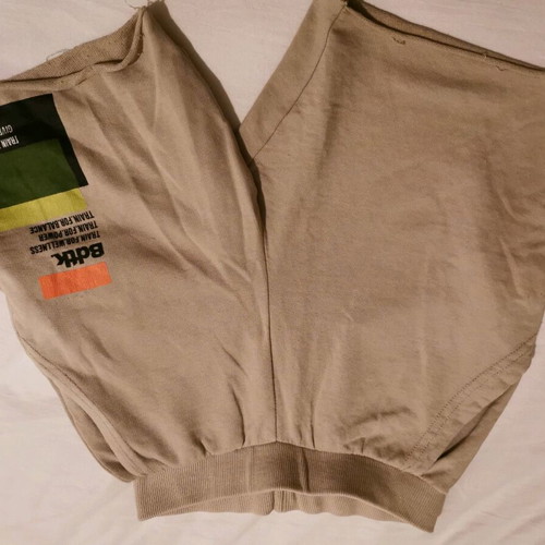 BodyTalk mako bermuda shorts used for 6-year-old boy beige