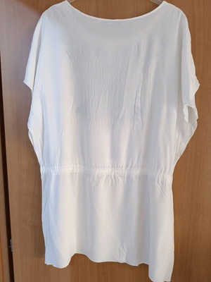 Kaftan Palme white with embroidered design, like new
