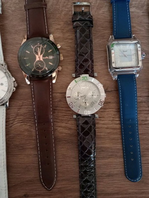 Women's watches used Oxette, Loisir and Swatch