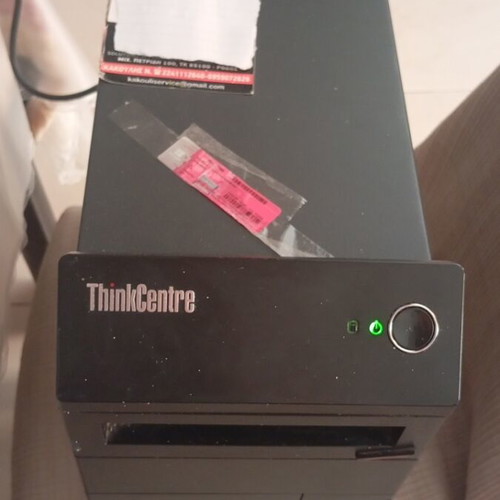 Lenovo ThinkCentre desktop with 22-inch ThinkVision monitor