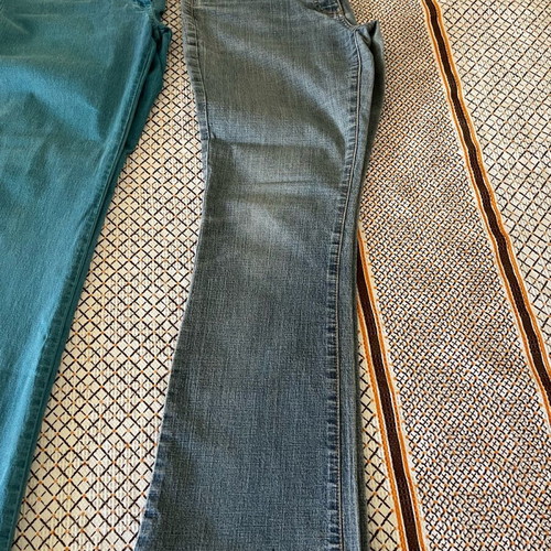 Set of elastic denim pants like new, sizes M and L
