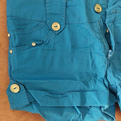 Women's shorts used medium turquoise
