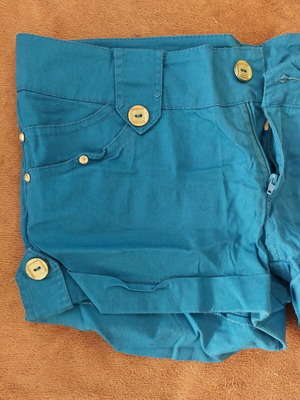 Women's shorts used medium turquoise