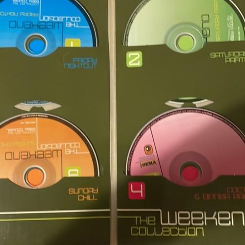 The Weekend Collection 4 CD set like new, electronic