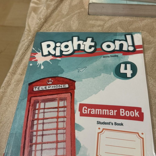 English language books, pack of 4