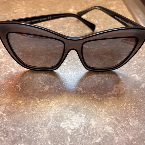 Rebecca Blu women's sunglasses like new, black acetate frame