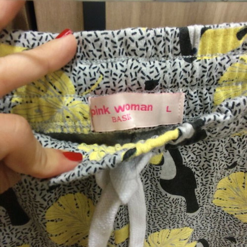 Pink Woman shorts like new, size L 40 12, gray multicolor