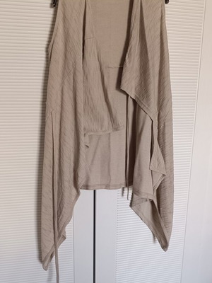 Helmi summer cardigan like new, beige, size M