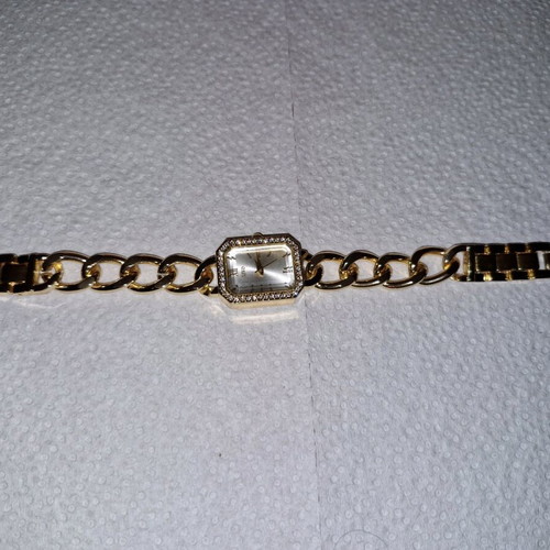 Quartz watch gold tone with rhinestones new