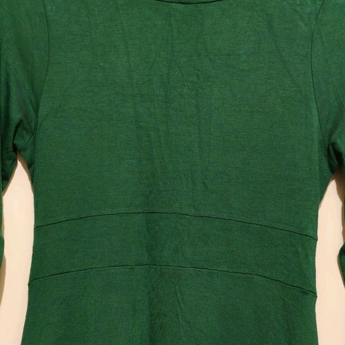 Green long wrap dress like new with long sleeves