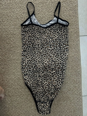 Leopard bodysuit with straps like new, black and brown