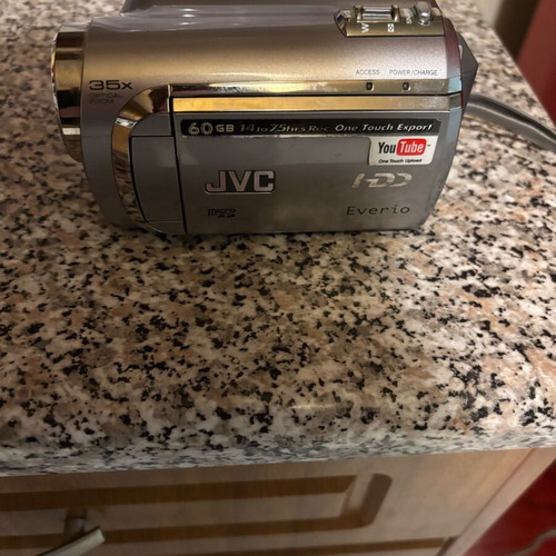 JVC video camera like new