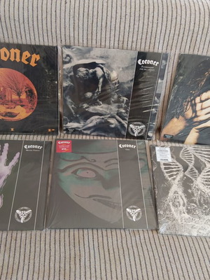 Coroner vinyl records like new, laiko genre