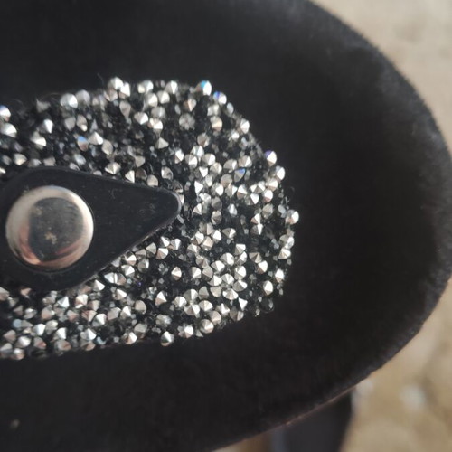 Wide fit black sandals size 41 with rhinestones, adjustable