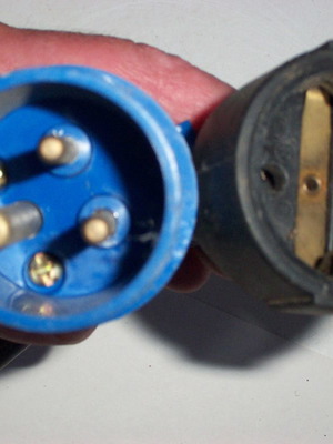 ADAPTOR ΑΝΤΑΠΤΟΡΑΣ ΡΕΥΜΑ ΓΙΑ ΤΡΟΧΟΣΠΙΤΟ ΚΑΜΠΕΡ MADE IN GERMANY