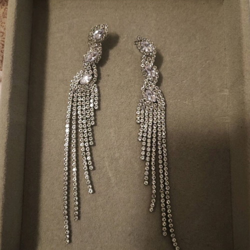 Dangling earrings with rhinestones new, unworn