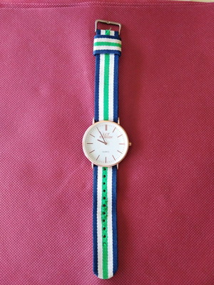 Women's wristwatch used with fabric strap