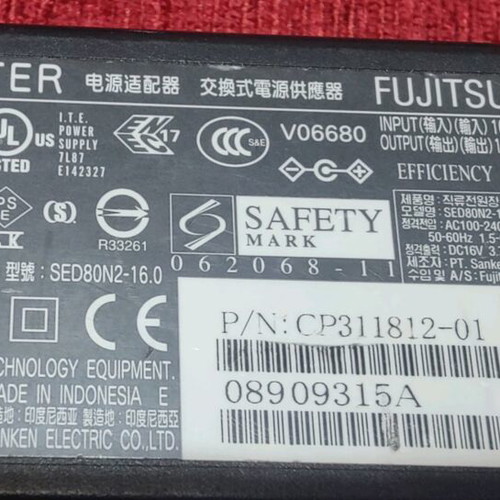 Φορτιστής λάπτοπ γνήσιος Fujitsu μεταχειρισμένος