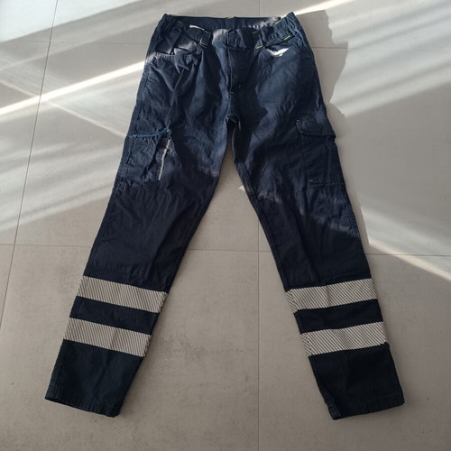 Work pants with reflective stripes