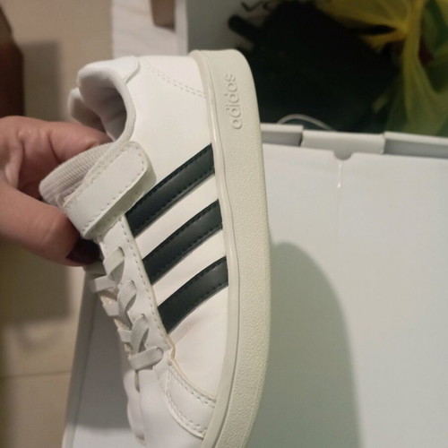 Adidas kids sports shoes used, size 31