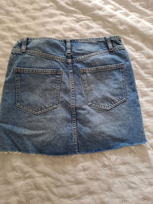 Denim mini skirt Bershka like new, blue, size XS