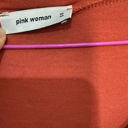 Coral T-shirt Pink Woman small wide fit like new