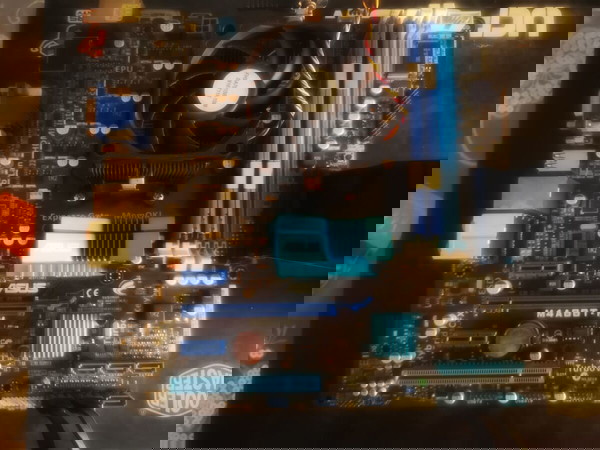 Μητρική Asus M4A88T-M + επεξεργαστής μνήμες σκληρος