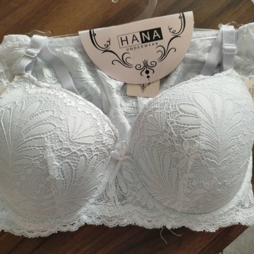Lingerie set size 90E new, white