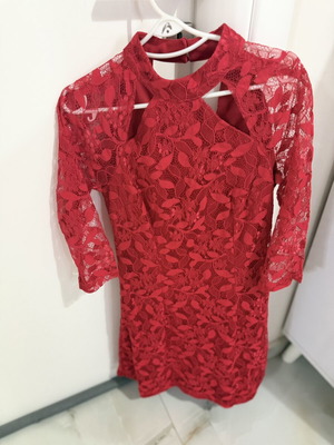 Red Mini Dress with Lace Details Size S like new
