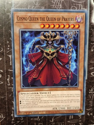 Cosmo Queen the Queen of Prayers card like new