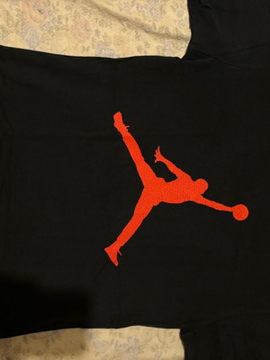 Jordan T-shirt men's like new, black, size S