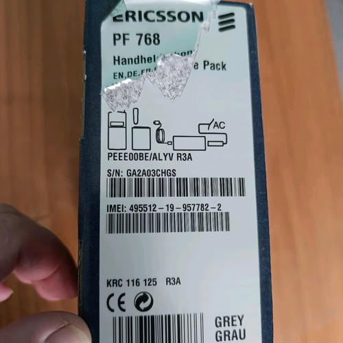 Sony Ericson PF 768 μεταχειρισμένο, συλλεκτικό κινητό