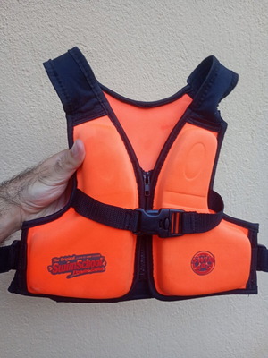 Swimming vest life jacket