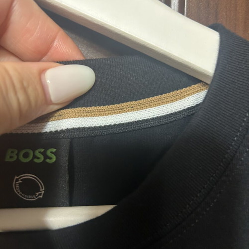 Boss men's black T-shirt, size M