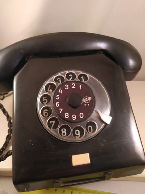 Bakelite telephone used, Nordfern, Germany vintage